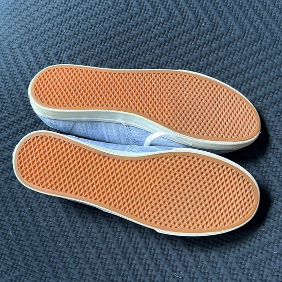 Vans blue chambray with white laces - Picture 4 of 6